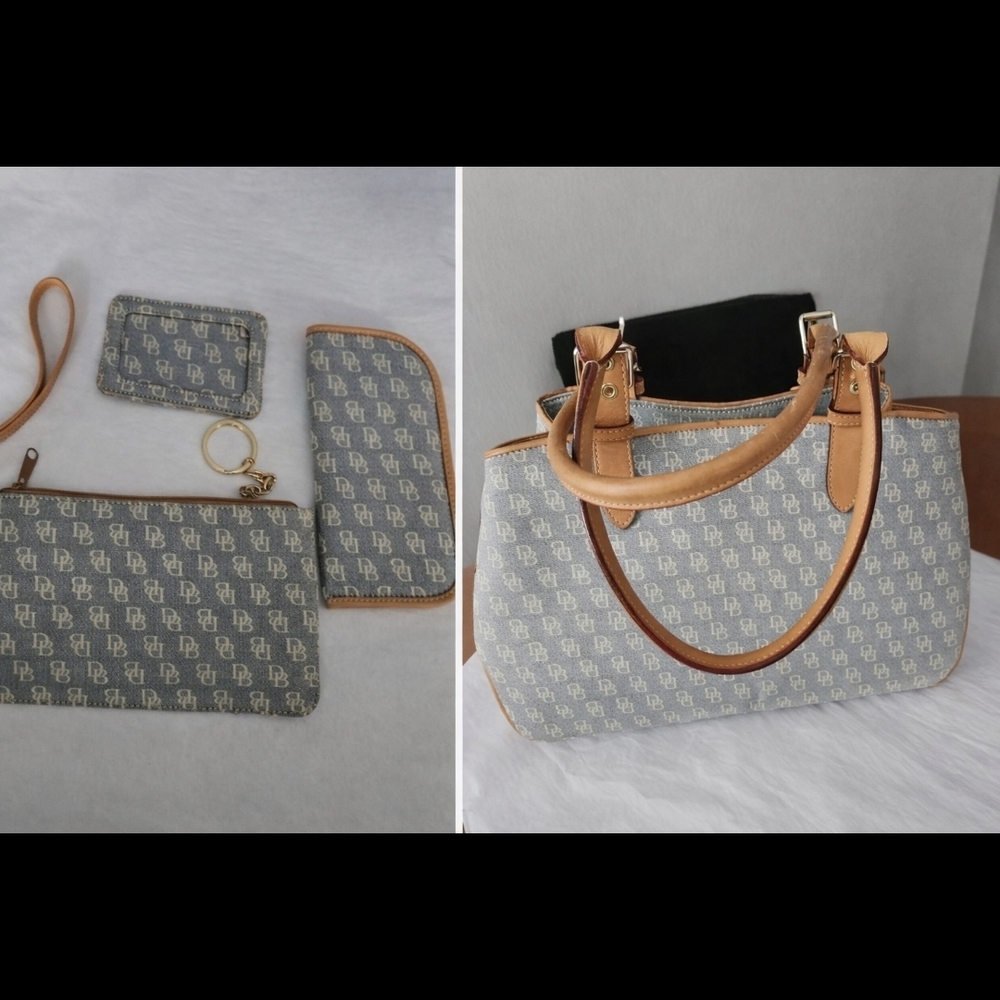 Dooney & Bourke Bag Set 4 PIECES